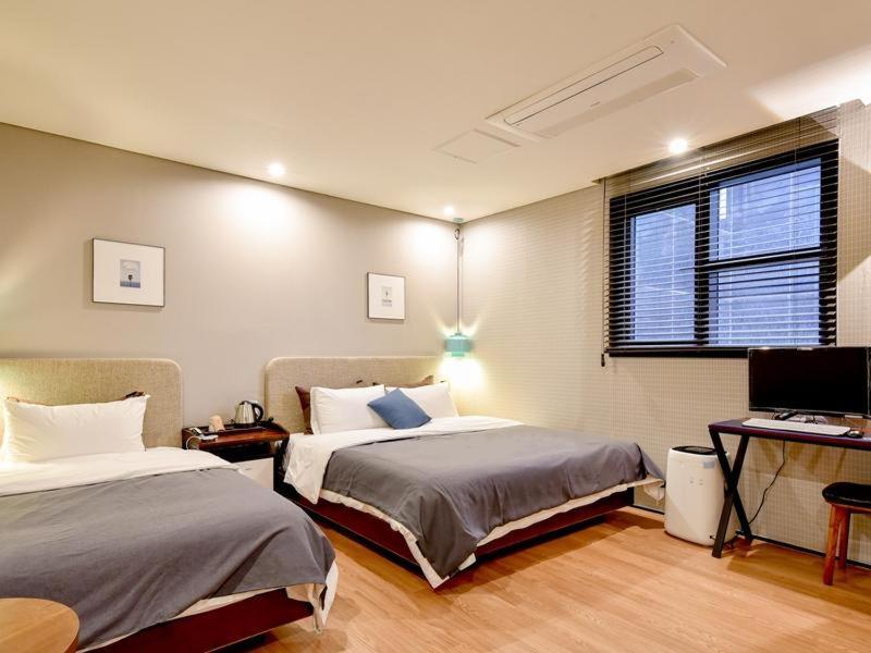 Brown-Dot Hotel Yangjeong Пусан Екстер'єр фото