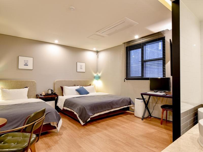 Brown-Dot Hotel Yangjeong Пусан Екстер'єр фото